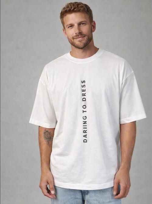 Camiseta oversized Vistaraw BOX Suedine offwhite, estilo casual, com tecido suave e corte amplo.